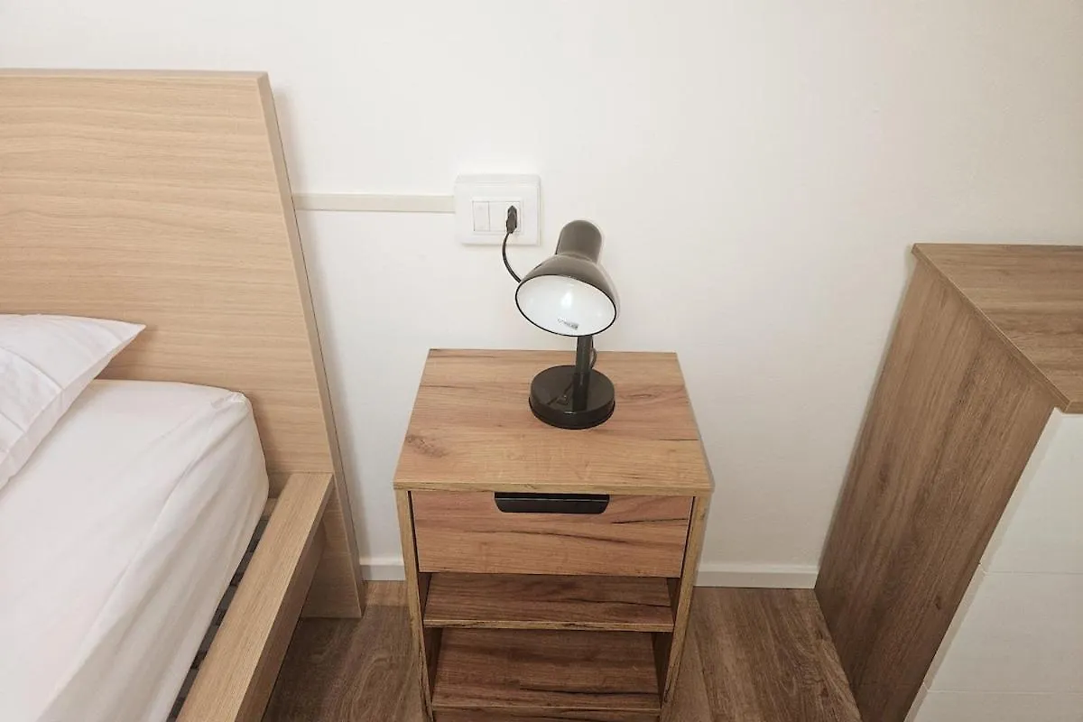 Desenzanocentro Da Scott Wifi Free Daire Desenzano del Garda İtalya
