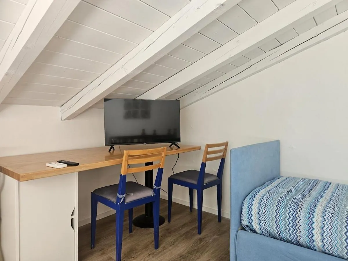 Desenzanocentro Da Scott Wifi Free Daire Desenzano del Garda