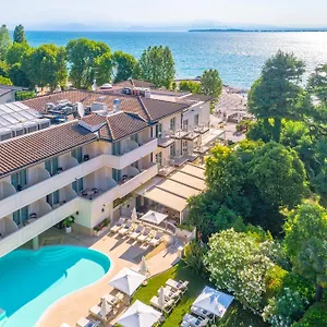 4* מלון Rosa Desenzano